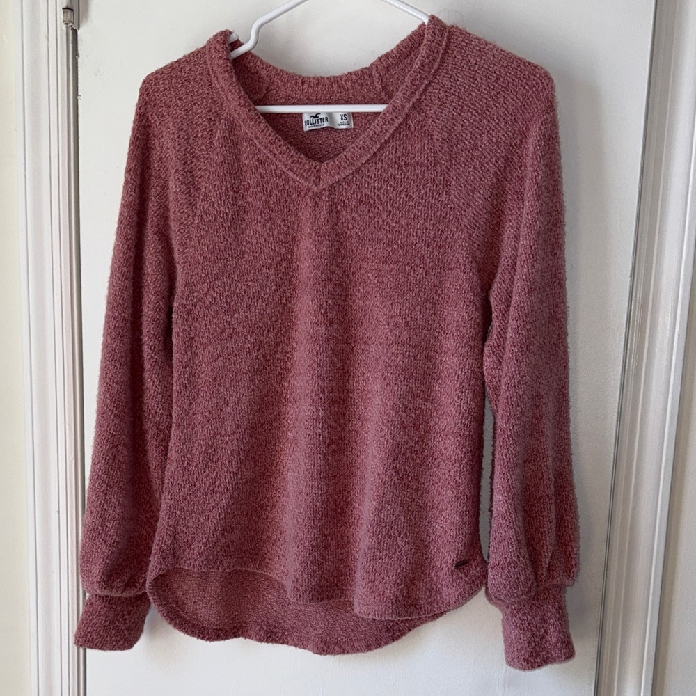 Hollister Dusty Rose V-Neck Sweater